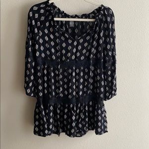 Chelsea & Theodore long top/cute swim cover up.